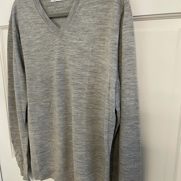 Calvin Klein V Neck Merino Wool Sweater Sz L - Picture 8 of 10